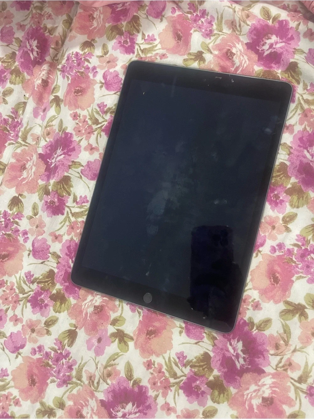 Apple iPad Tablet - Black Front Bezel